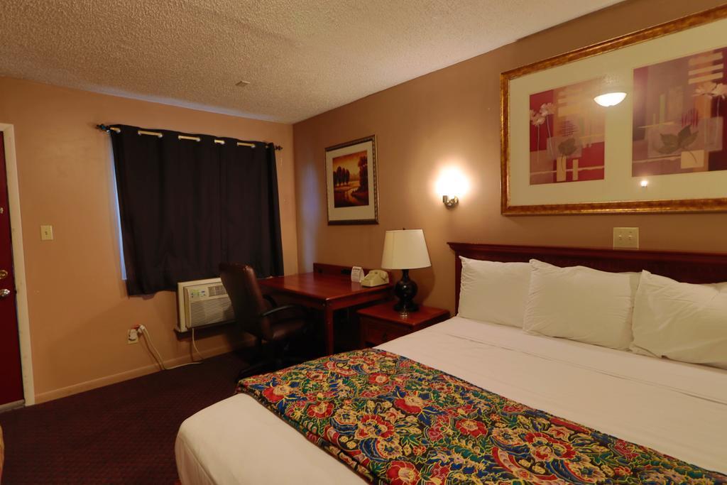 Red Carpet Inn Берлин Экстерьер фото