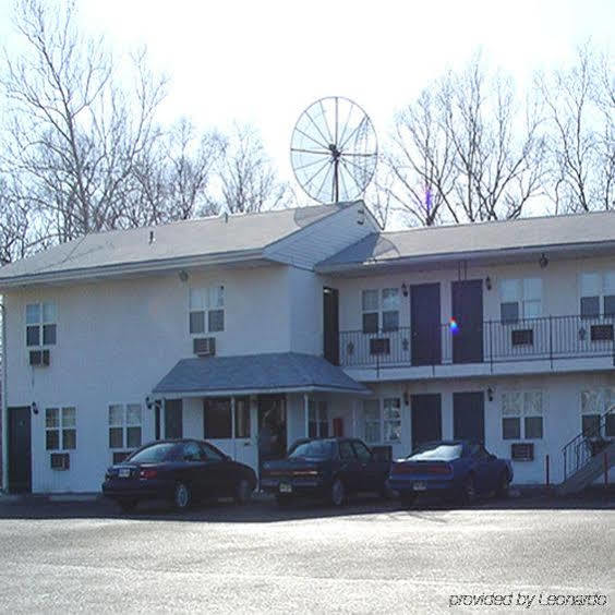 Red Carpet Inn Берлин Экстерьер фото